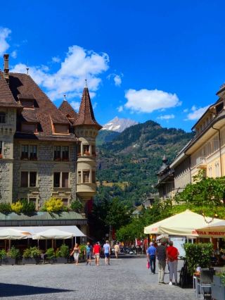 Бриг, Швейцария: прекрасный альпийский городок поездов 🇨🇭