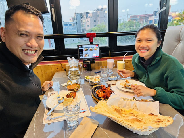 🍛 Where Curry Meets Comfort: Discover Naan Curry’s Indian Magic!