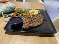 Feast in the Shadows - The Allure of Jekyll Cafe