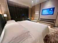 รีวิวโรงแรม Millinium Hilton Bangkok