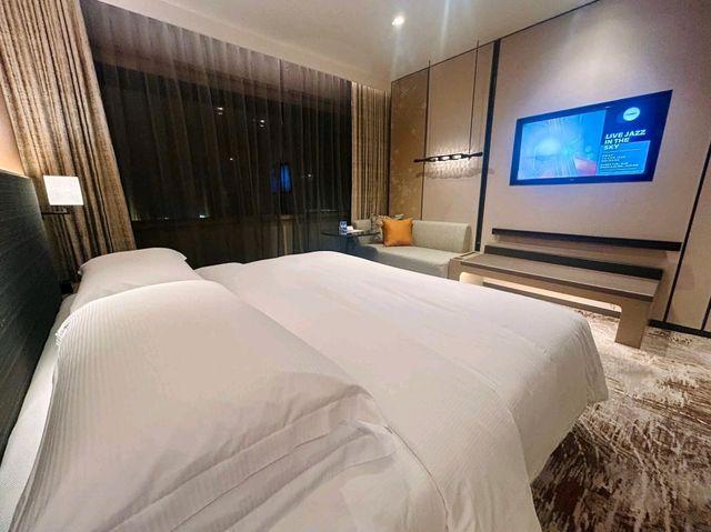 รีวิวโรงแรม Millinium Hilton Bangkok