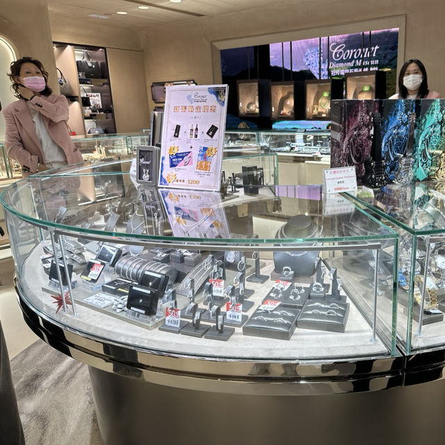 九龍尖沙咀冠玲瓏鑽石藝術博物館