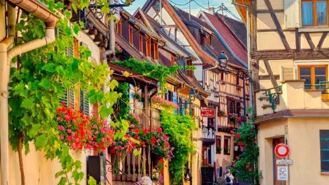 🇫🇷【法國最靚嘅秘境小鎮】Eguisheim — traveler post in 科爾馬