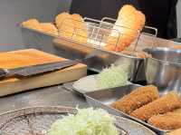 【東京美食推薦】地表最強豬排選物店！表參道「tonkatsu.jp」：職人低溫慢炸、全日本頂級「銘柄豬」橫向評比，老饕一生必吃一次的終極天花板！