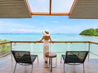 Escape the hustle and bustle and relax to the sound of the waves by the sea in Chanthaburi.