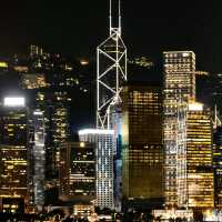 香港最美夜景之維多利亞港：壯麗夜景、煙花表演、天星小輪，難忘回憶！