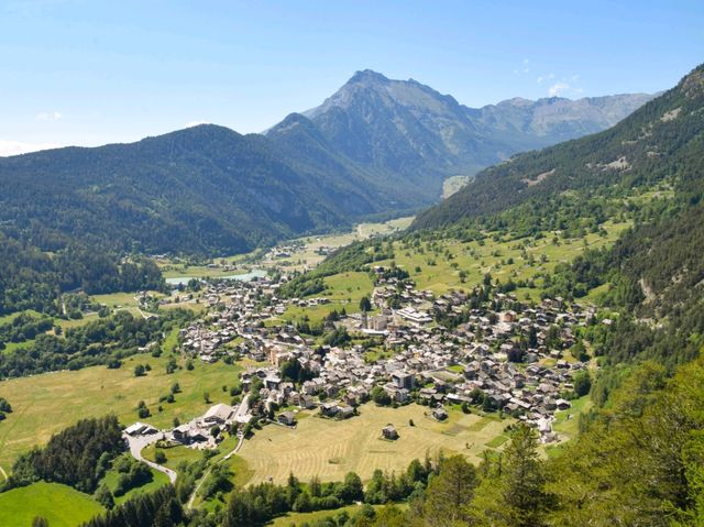 Busson: a quite escape in Aosta Valley 