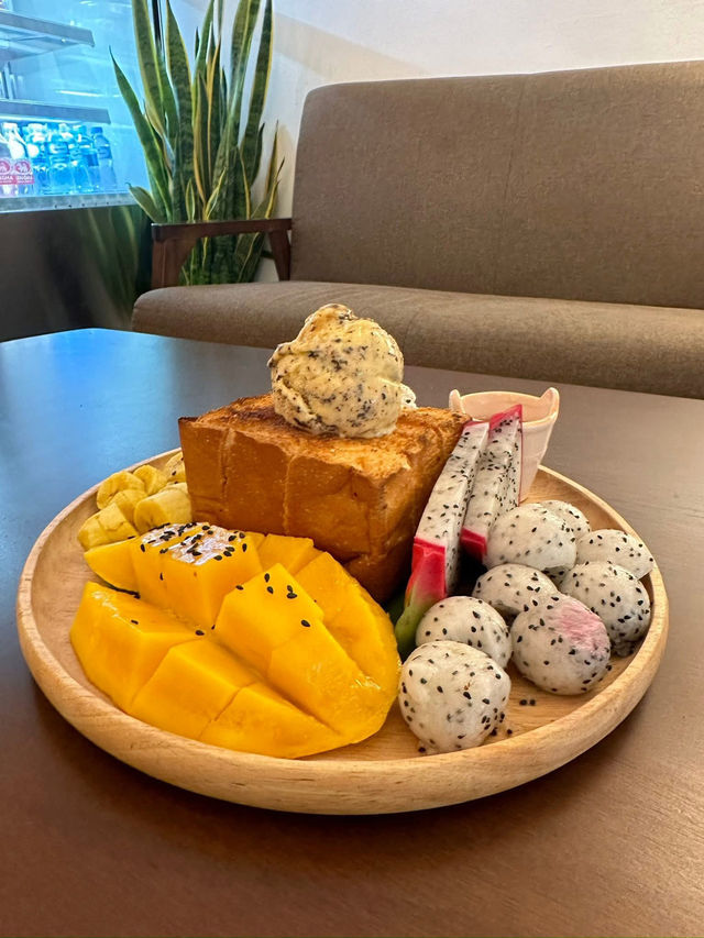 ✨ “Melisa Home Cafe” หลวงพระบาง… คาเฟ่เล็กๆ 
