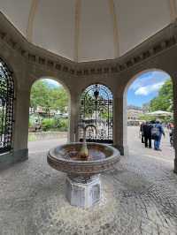 Wiesbaden - beautiful buildings, thermal springs and remarkable cultural 