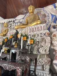 White boat temple - hidden gem in Surat Thani