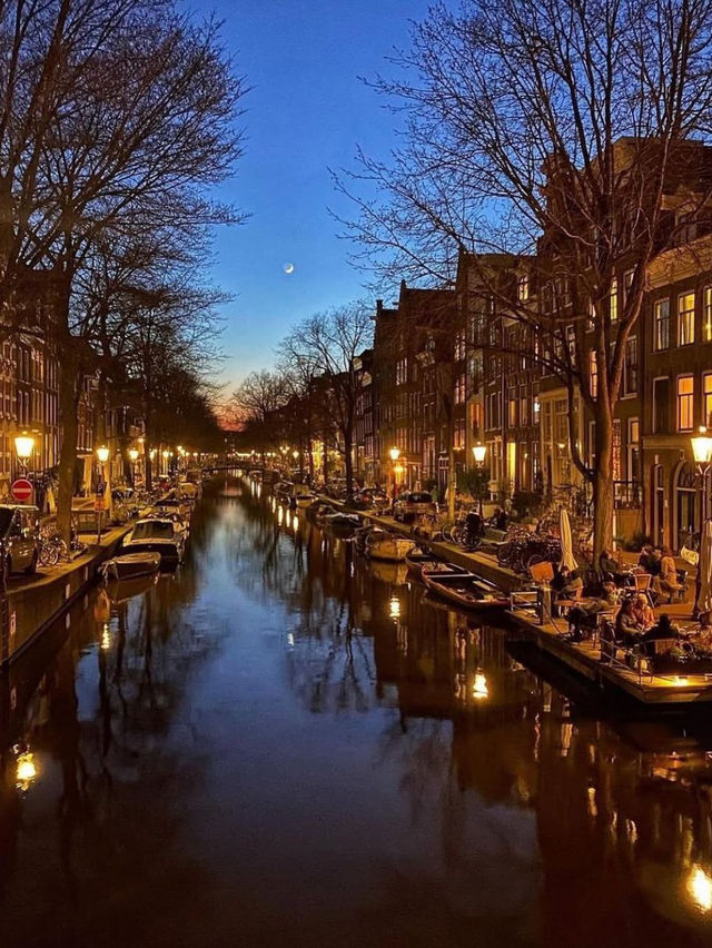 Amsterdam – Where Canals, Culture, and Creativity Meet
