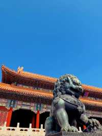 Walking with Emperors — A Day in the Forbidden City