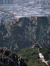 Climbing Dalian’s Dahei Mountain: A Journey Above the Sea and Sky
