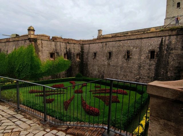Montjuïc Castle , Barcelona 