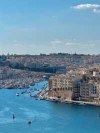 🌿 Upper Barrakka Gardens – Valletta’s Best Viewpoint