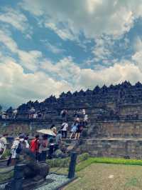 History Among Stupas🏯