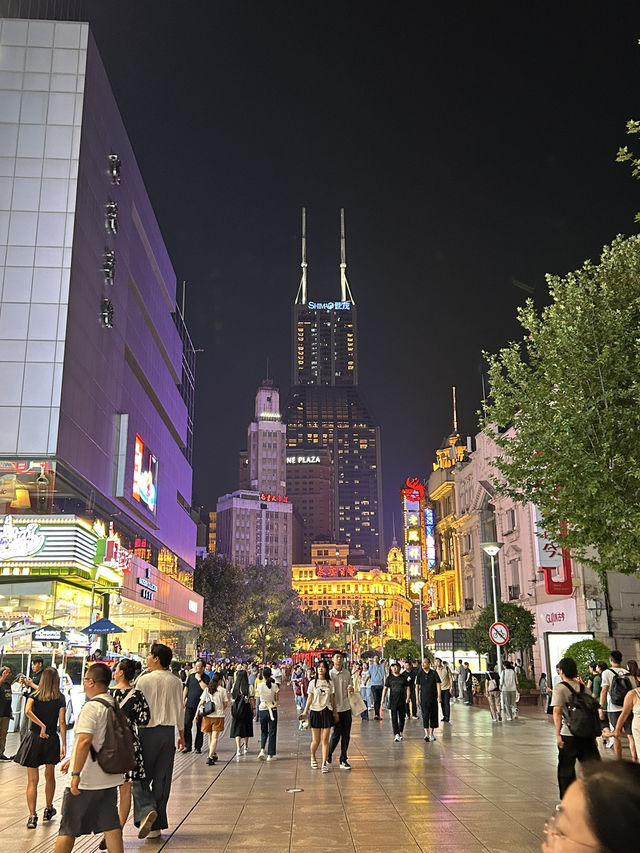 АДРЕСА ПОПУЛЯРНЫХ МЕСТ ШАНХАЯ 