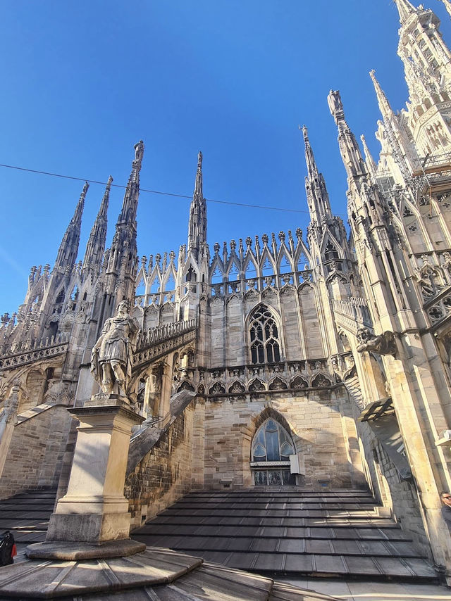 ⭐ Duomo di Milano – History & Exterior Architecture ✨⛪ ⭐ Duomo di Milano – History & Exterior Architecture ✨⛪