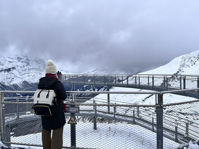 Switzerland! Switzerland!