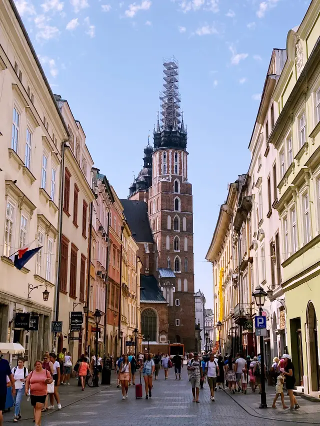 The Heart of Europe: Rediscovering the Soul of Polish Hospitality 🇵🇱❤️ 