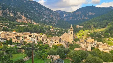 スペイン・バルデモサ 🇪🇸 — traveler post in バルデモサ
