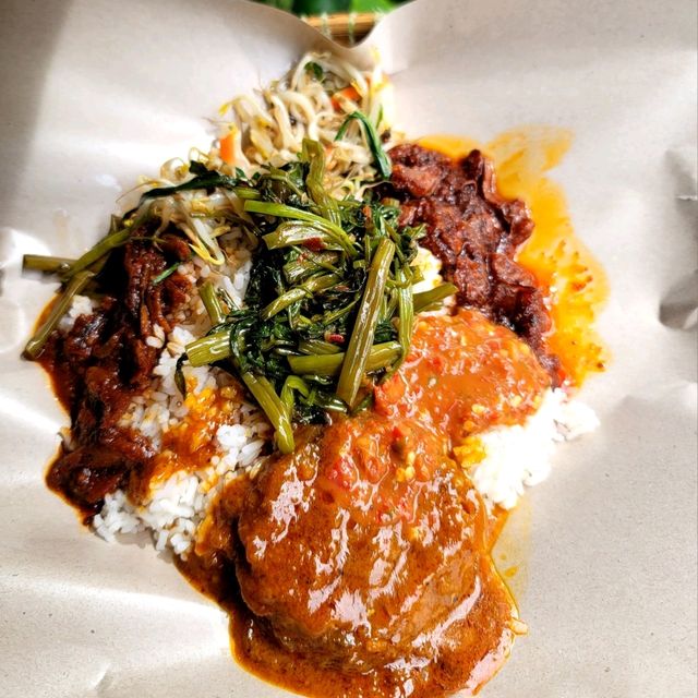  Malaysian Delights at Nasi Campur Umi 🇲🇾