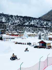 成都娃兒的冬日夢想：鷓鴣山，鵝毛大雪中的滑雪樂園