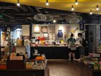 第一百貨竟然藏著個安靜的“大”書店