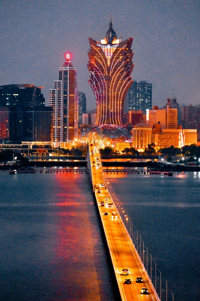 在澳門拍到了財富大道這個機位夜景絕了！