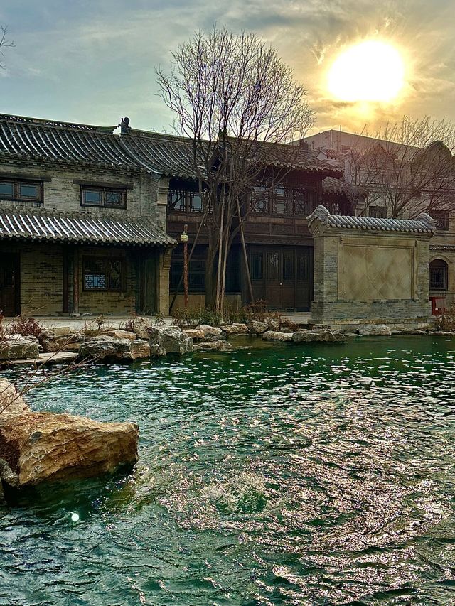 在濟南走一種很新的泉水古城walk附路線