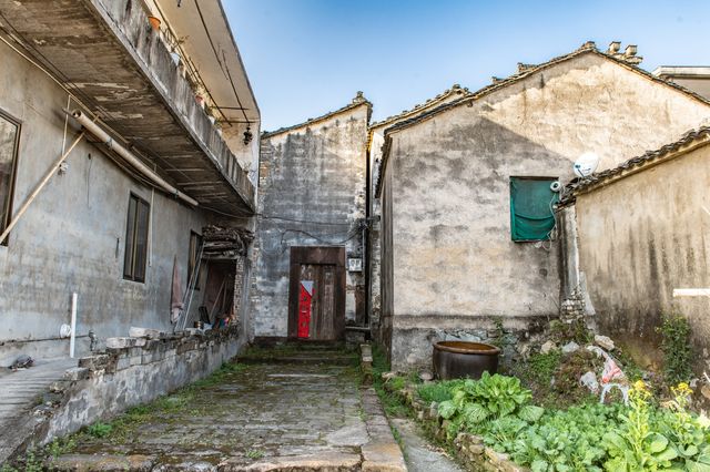夏天去歙縣漁梁壩徒步，在輕鬆旅行中欣賞“江南都江堰”！