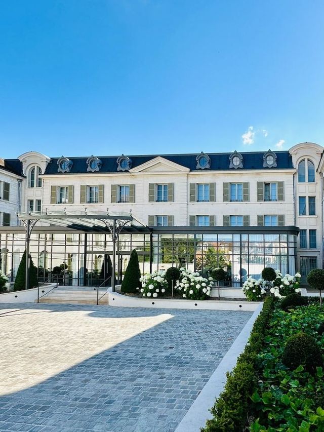 🌟✨ Troyes' Hidden Gem: Licorne Hotel & Spa MGallery 🛎️🏰