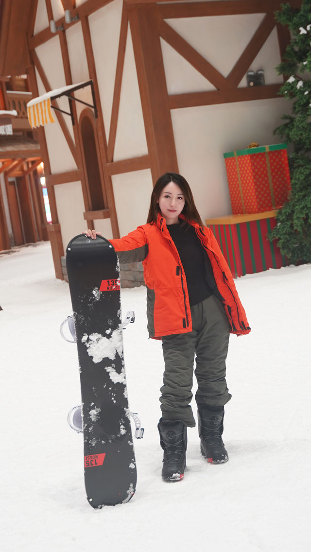 上海新地標-臨港耀雪冰雪世界