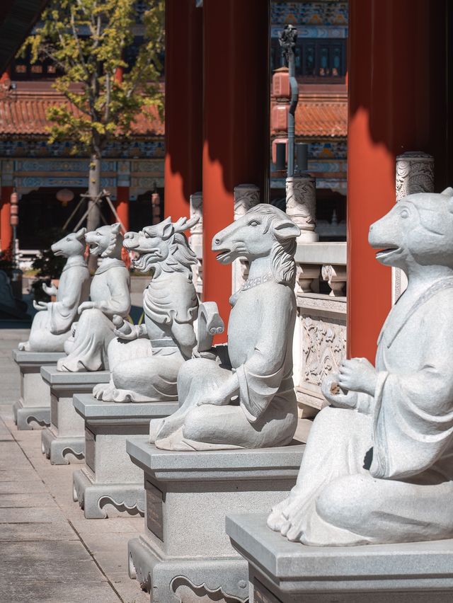 不是北京故宮！就在蘇州陽澄湖畔……。