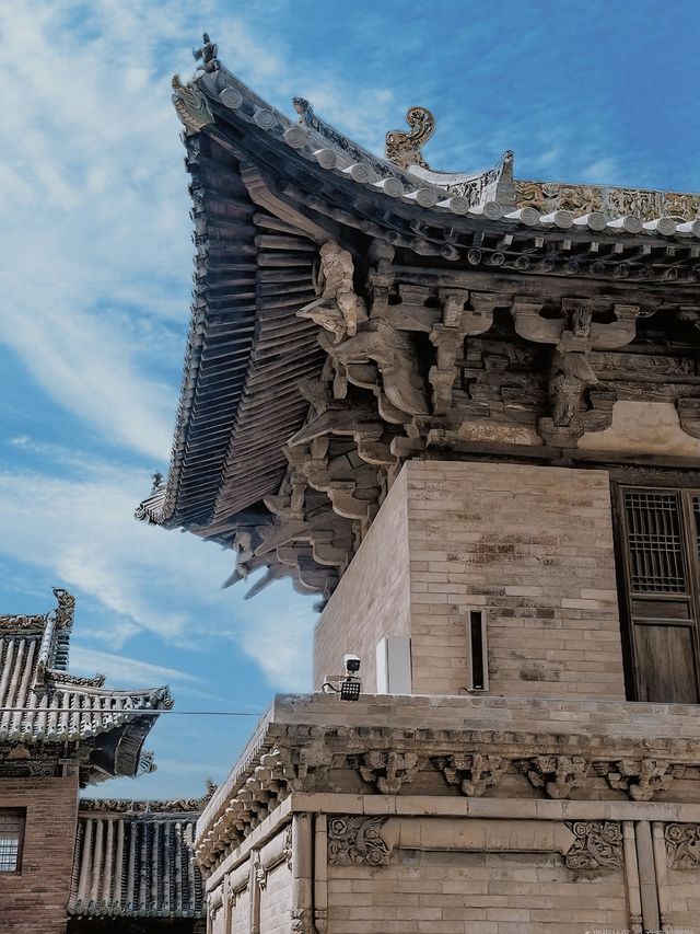 全國唯一木骨泥胎角神青蓮寺。