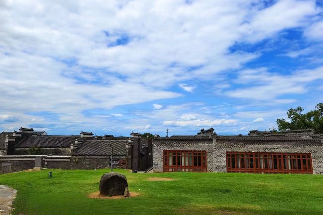 一座活生生的歷史博物館——安義古村。