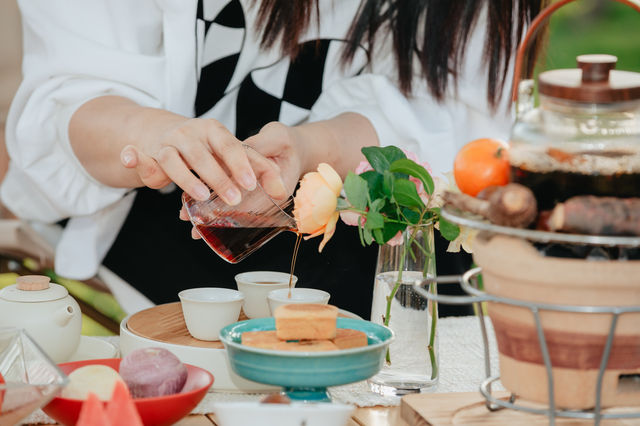 廣東乳源放鬆度假——微涼秋日裡的圍爐煮茶。