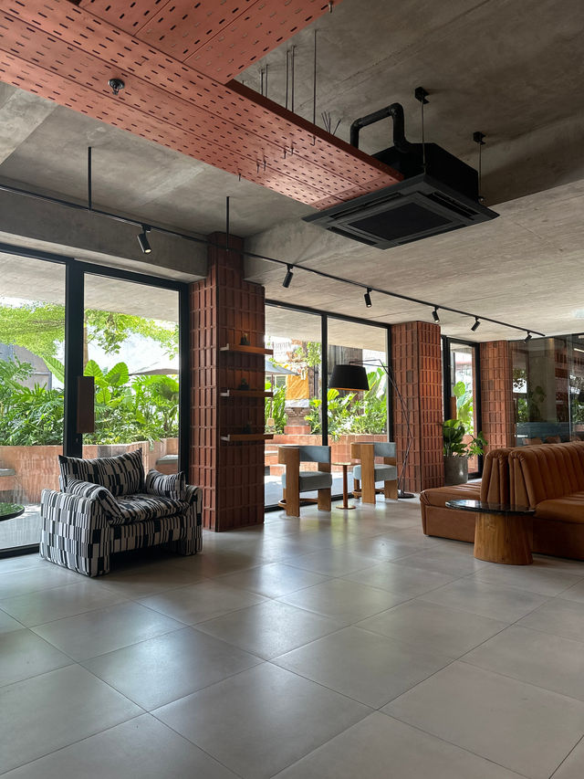 Komu Hotel | 現代化設計與舒適的結合   酒店：The Komu  地址：Jalan