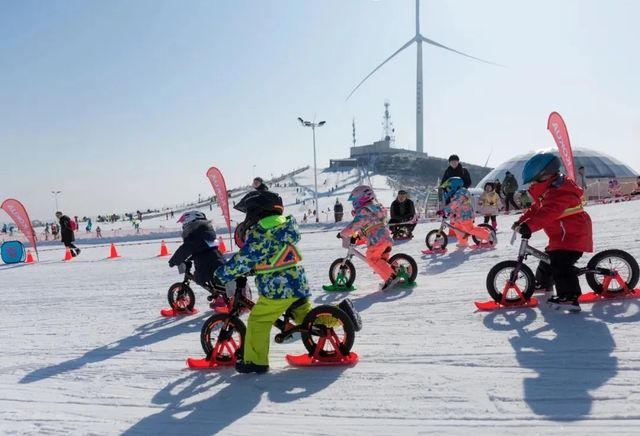 宜昌首選滑雪地—百里荒滑雪場