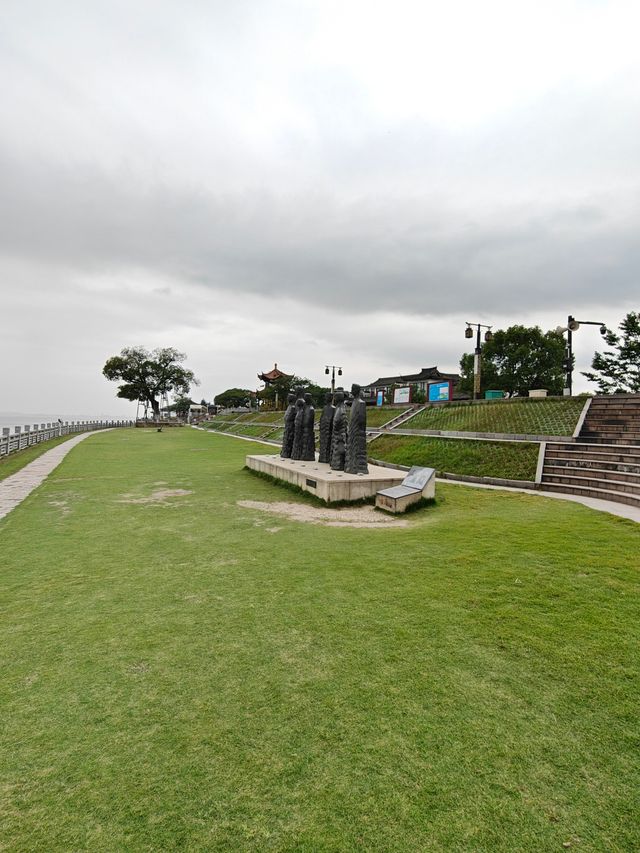 海寧鹽官觀潮勝地公園