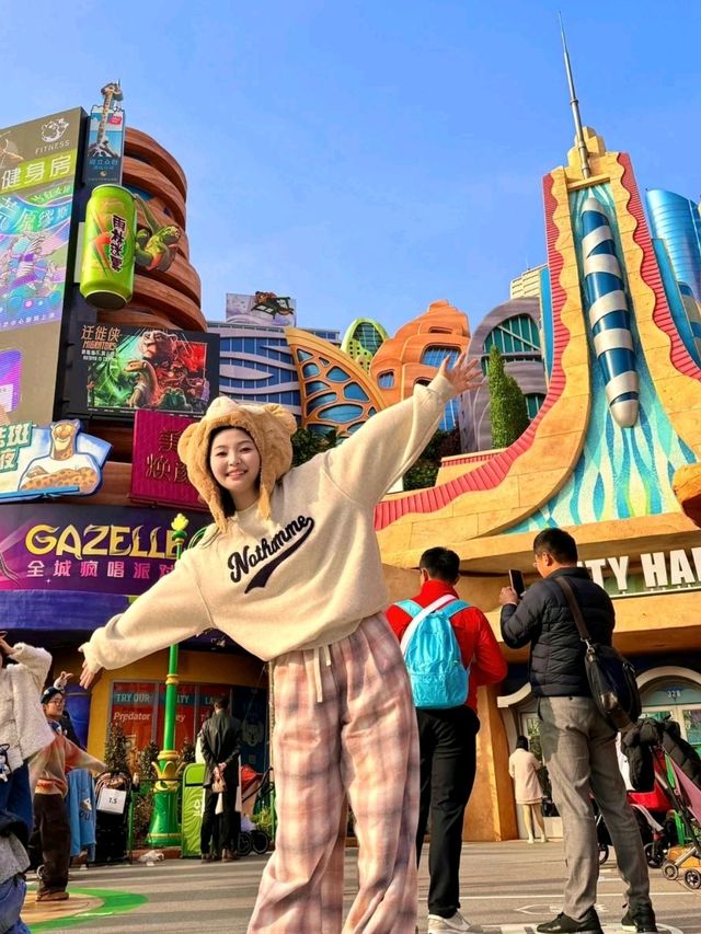 Shanghai Disneyland, here I come! I finally🤩🥰