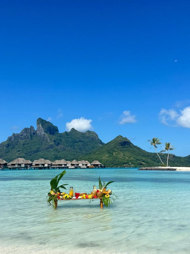 上帝打翻調色盤時，究竟給波拉波拉加了幾層濾鏡？