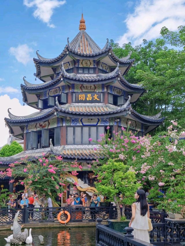Yuyin Shanfang, along with Liang Garden in Foshan 🇨🇳