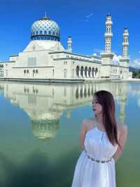 Masjid Bandaraya Kota Kinabalu is truly breathtaking♥️
