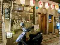 Experience Nighttime on Shennong Street: Lanterns, Local Brews, and Temples