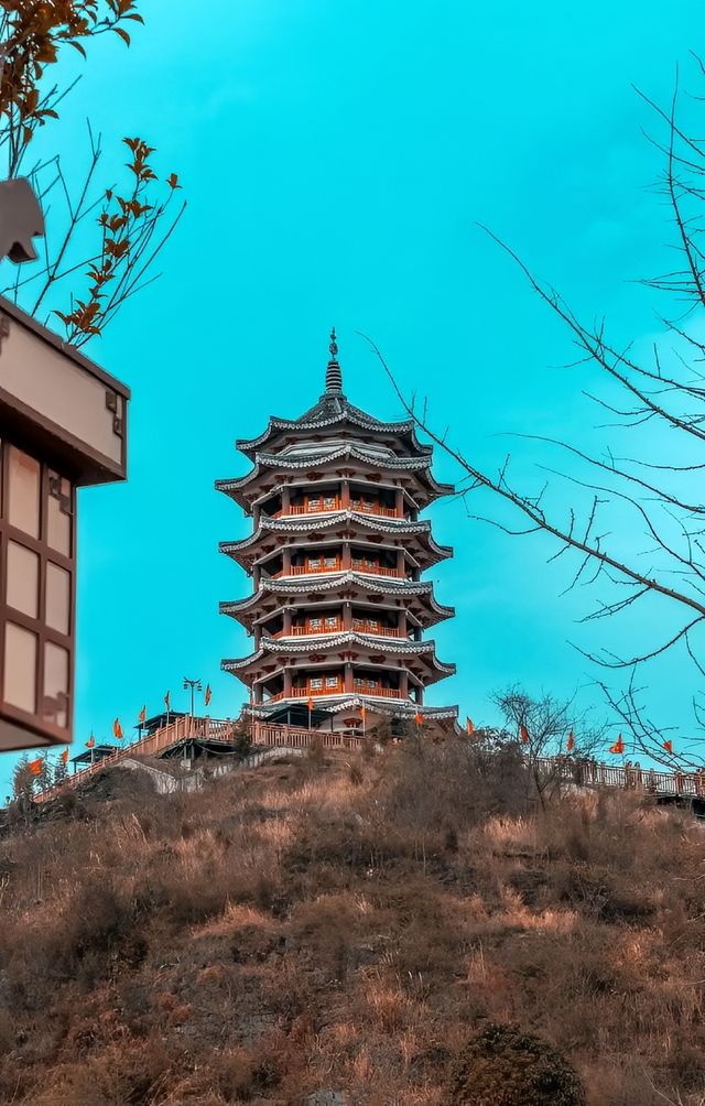 雲端棲居，尋秘阿妹戚托：一站式民族風情之旅攻略