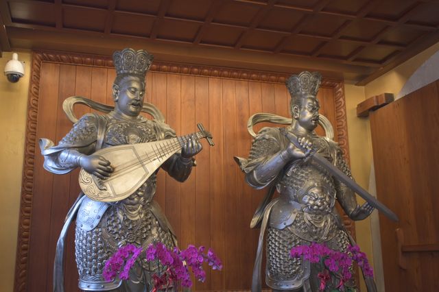 上海一煌びやかなお寺　静安寺