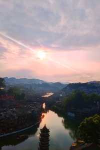 暑假必睇｜嚟鳳凰古城，清涼一夏。