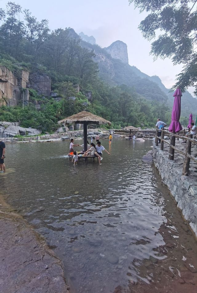 八里溝山水秘境避暑戲水休閒遊