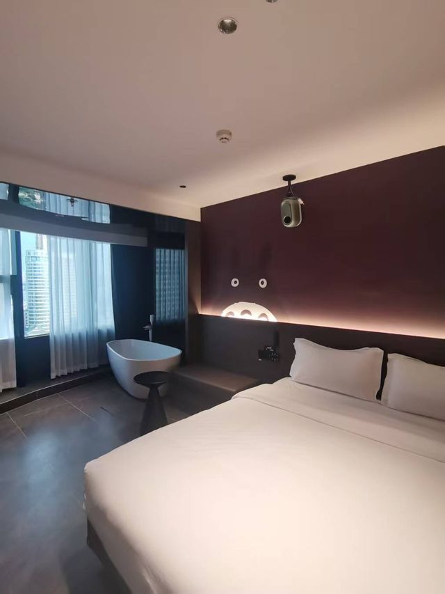 High-Rise Views + Full Amenities – Your Value Hub in Chongqing’s Heart!  